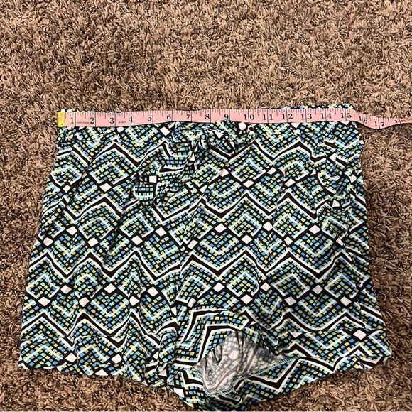 Vera Bradley Rainforest Lounge Short - Picture 8 of 9